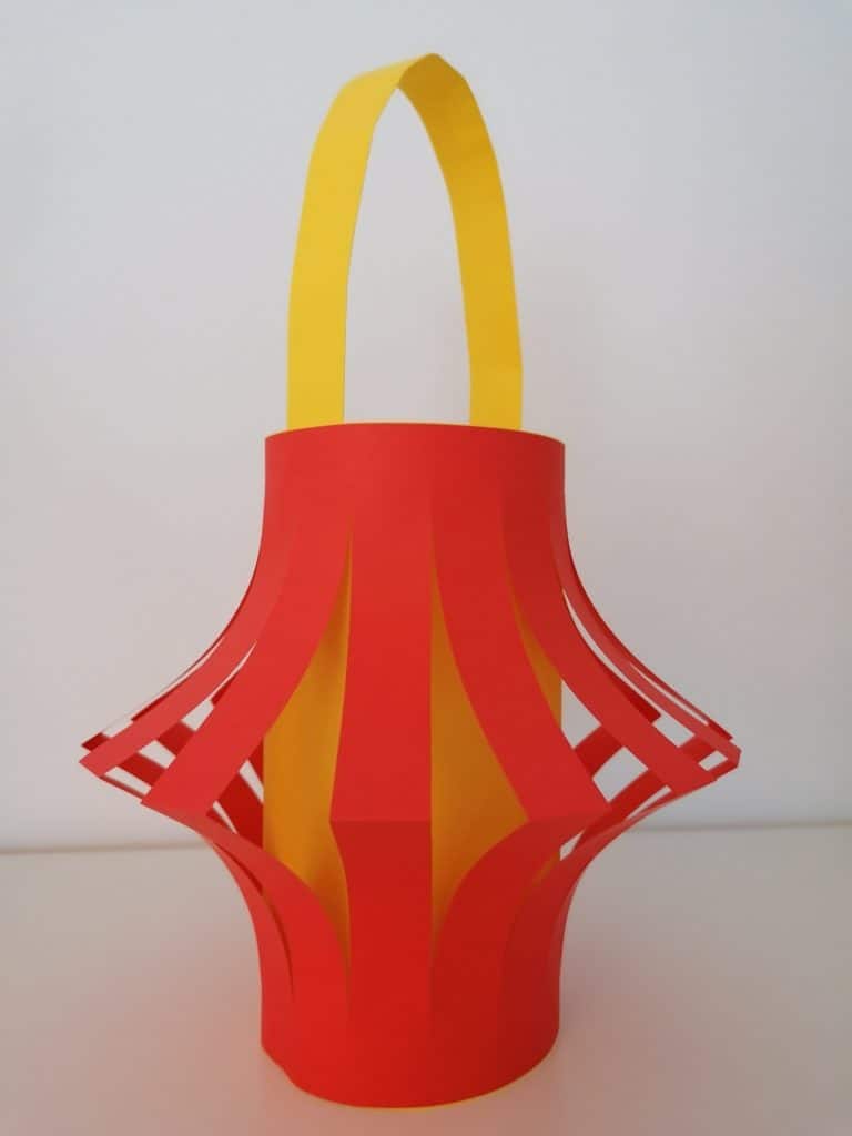 Chinese Lantern - Chinese New Year - Crafts for kids - papercraft